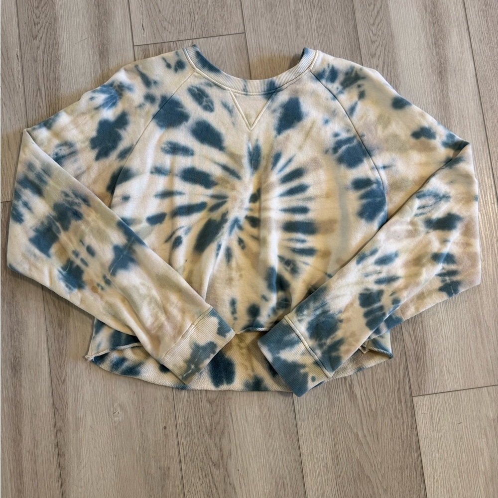 MOTHER The Loafer Crop Fray Sweatshirt Size S Blue Wash Delusional Tie Dye